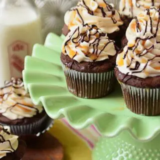 Bailey’s Irish Cream Cupcakes with Chocolate & Caramel